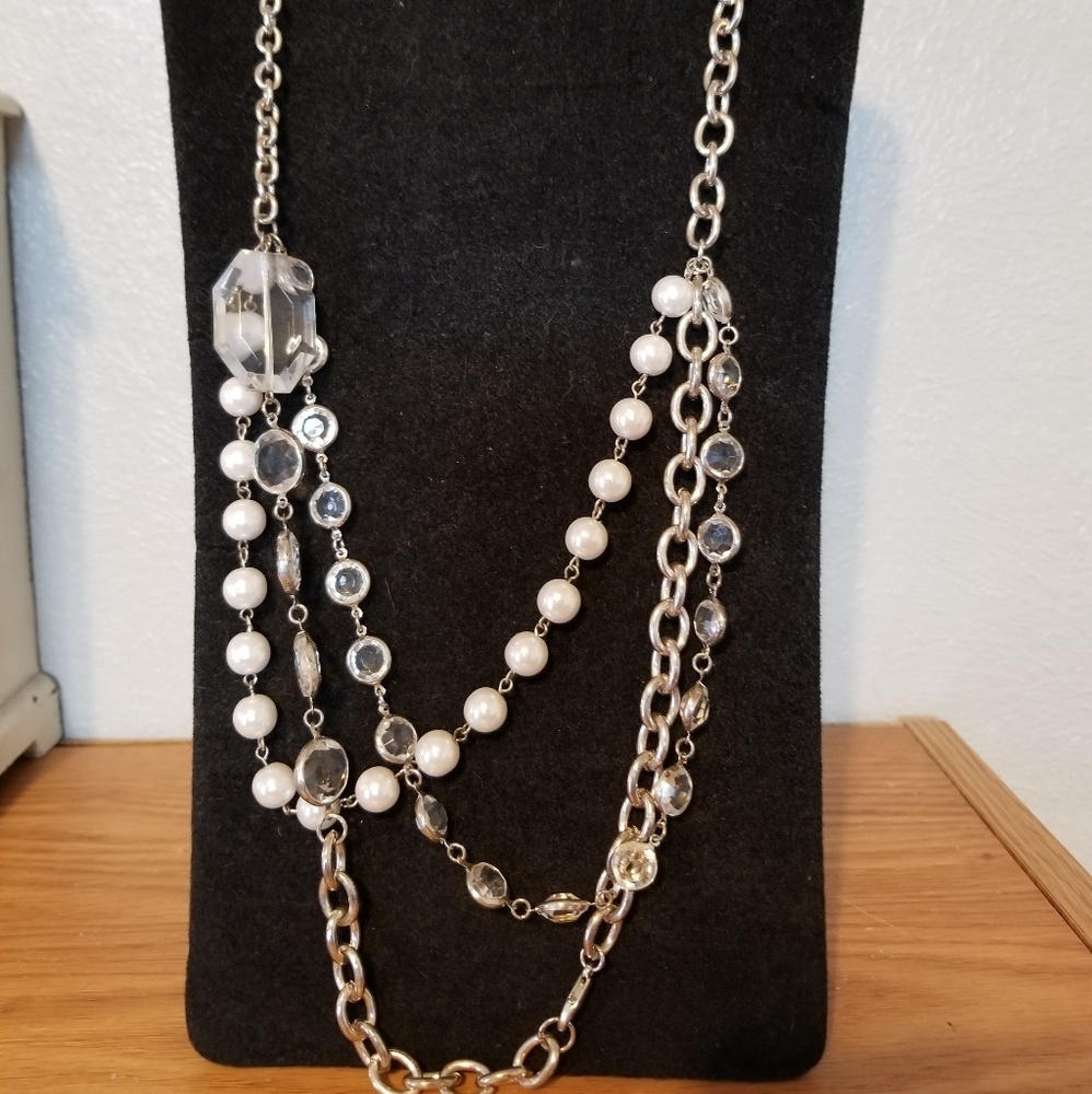 Silver, pearl and clear bead necklace